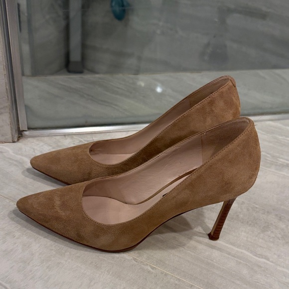 Nine West Tan Suede Heels - Picture 1 of 5